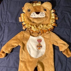 Cowardly lion costume